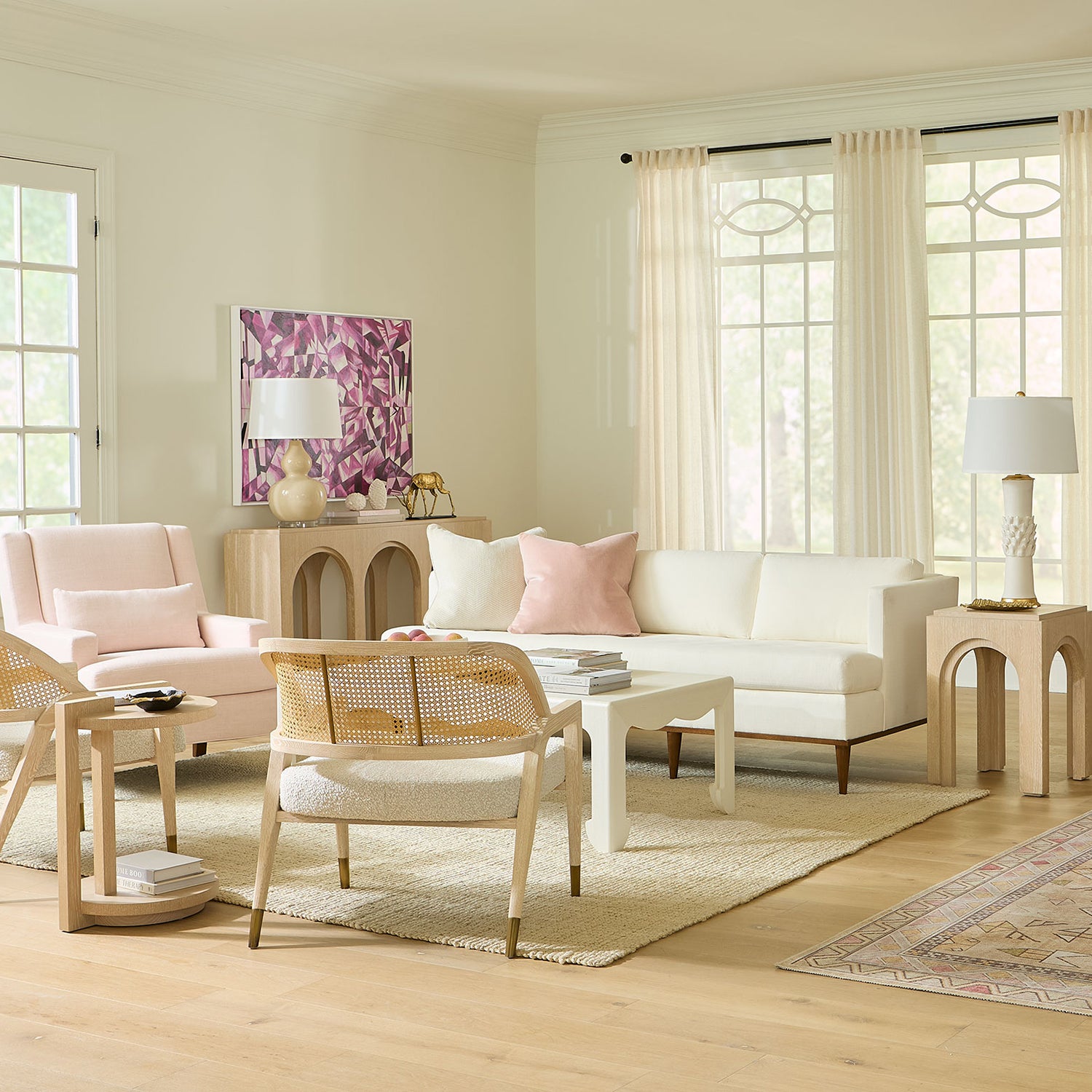 Villa and House Chase Accent Table