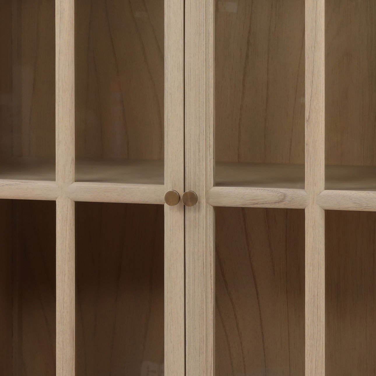 Freyja Light Natural Cabinet