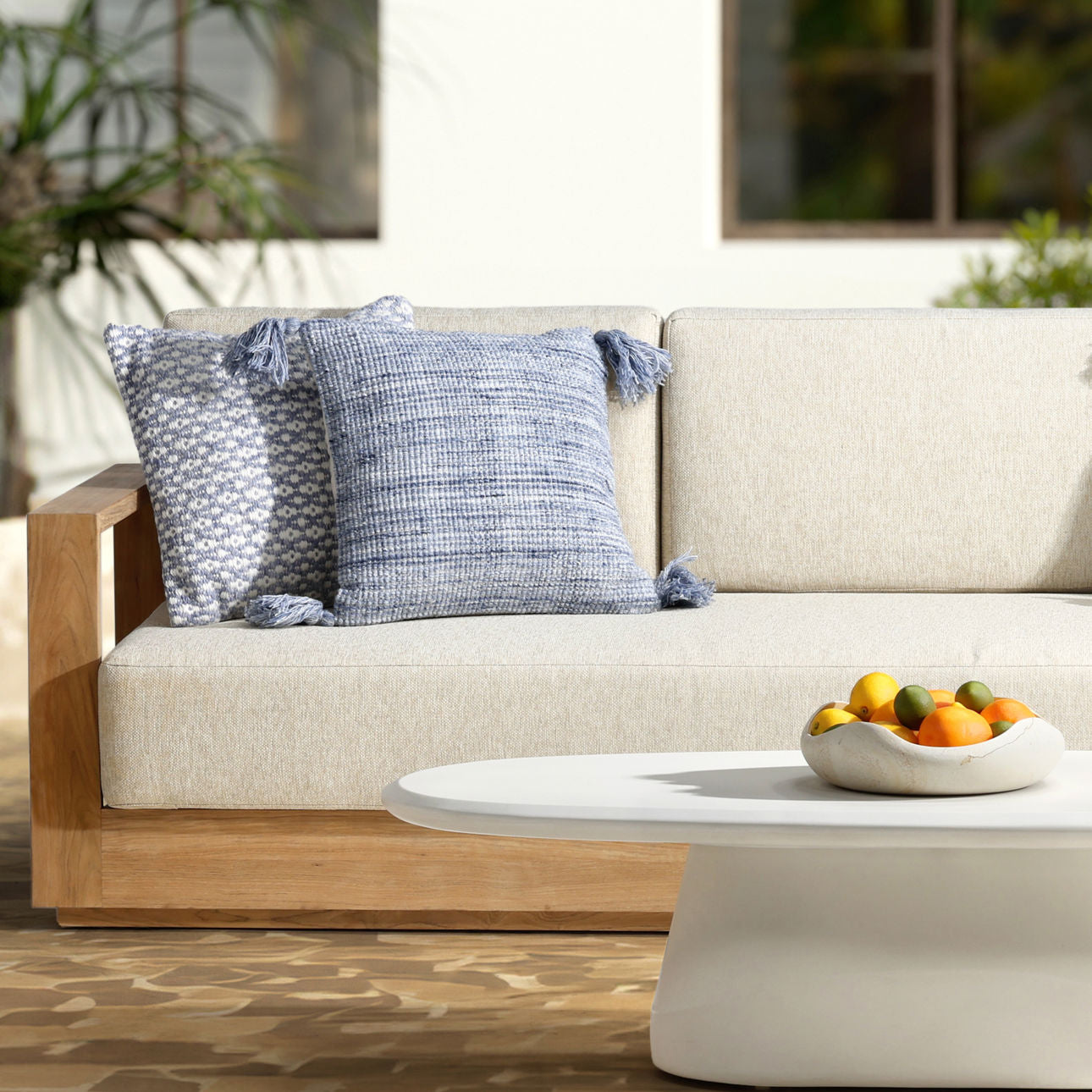 Beryl Indoor/Outdoor Throw Pillow