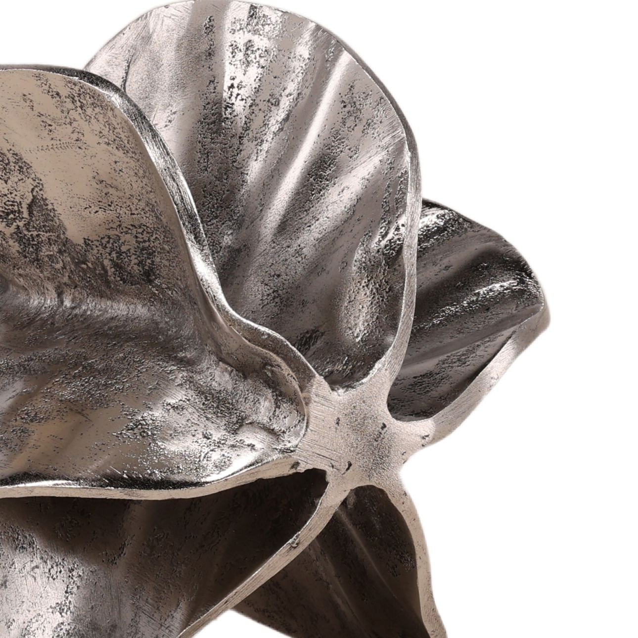 Close-up of Melisandre antique nickel aluminum surface