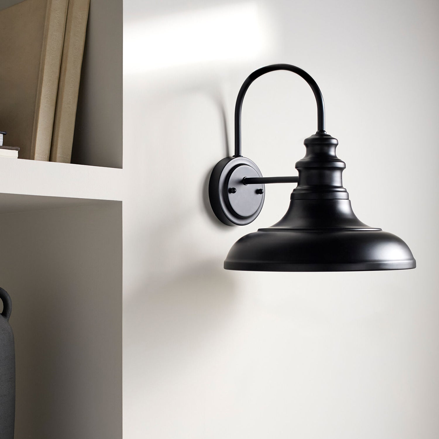 Ewan Indoor/Outdoor Wall Sconce