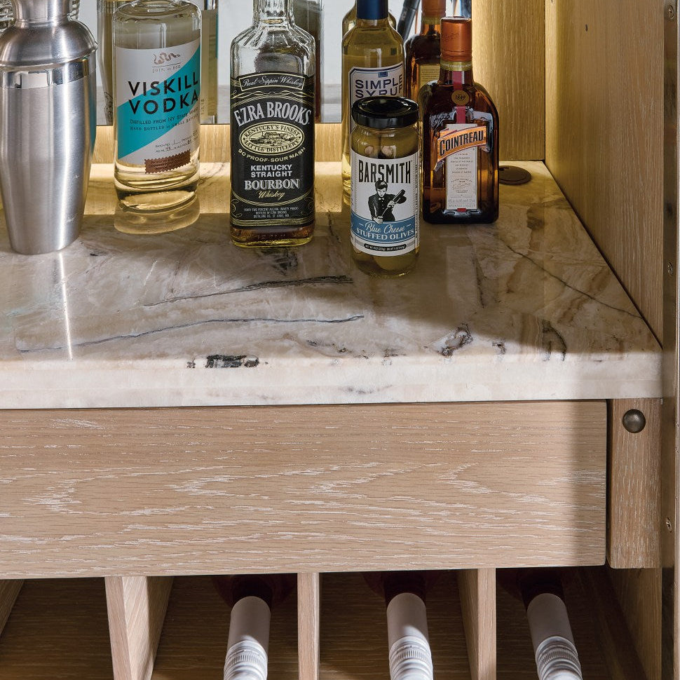 Margaritaville Gulfstream Bar Cabinet