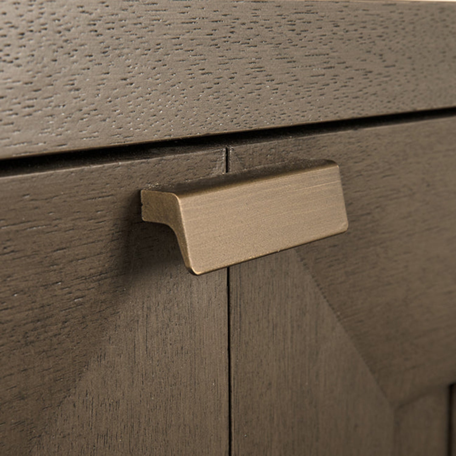 Noir Musashi Greige Walnut 6 Drawer with a monolithic silhouette