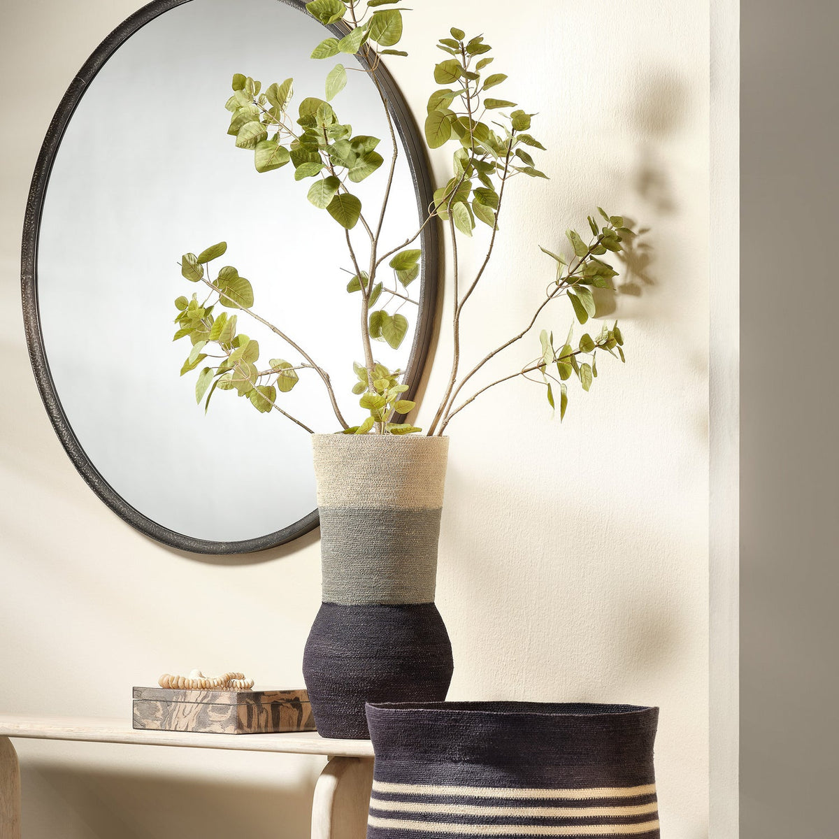 Jamie Young Large Blue Seagrass Beetle Basket Seagrass weave and Blue, Natural finish detail