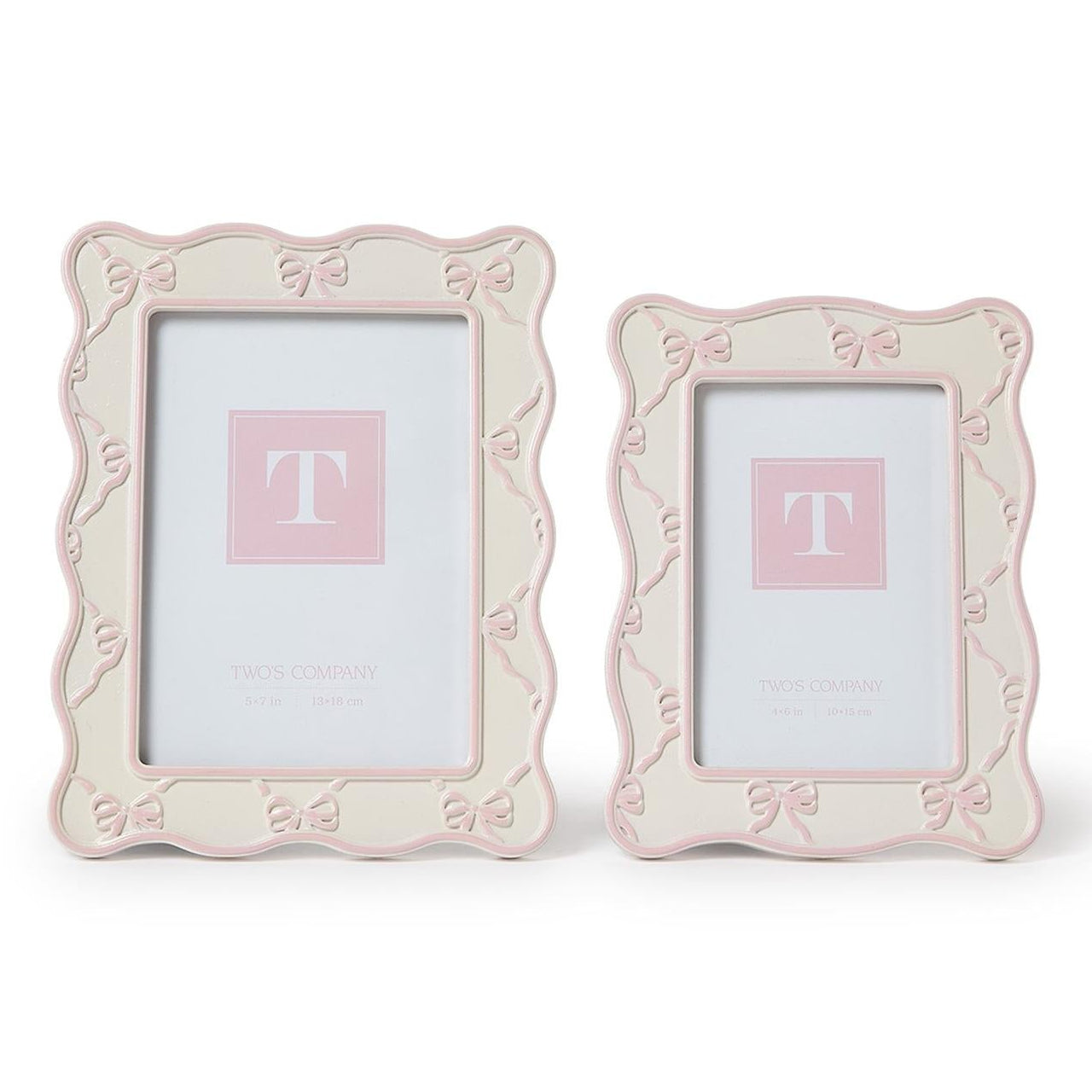 Scalloped Edge Photo Frame with Bow Detail Set of 2