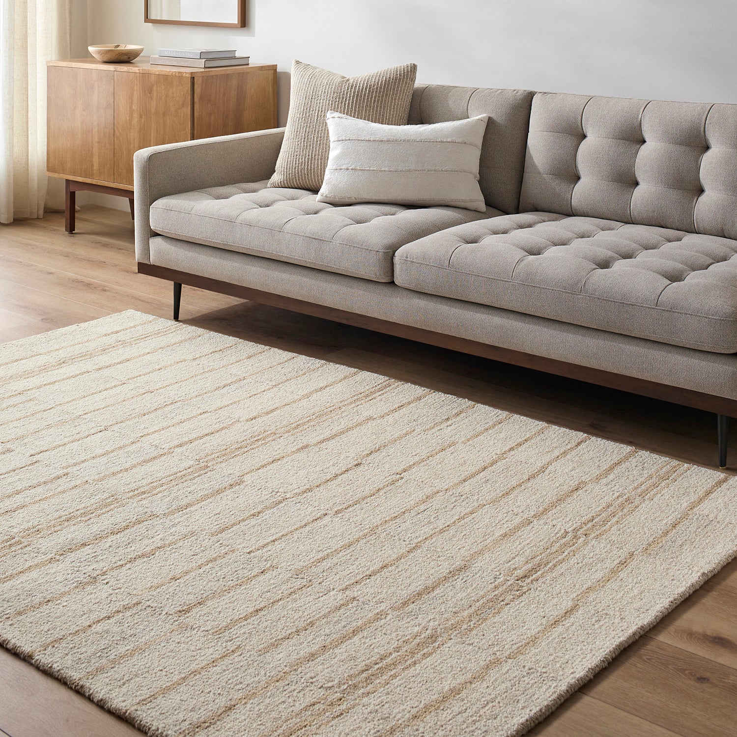 Livabliss Granada Grid Hand Tufted Rug