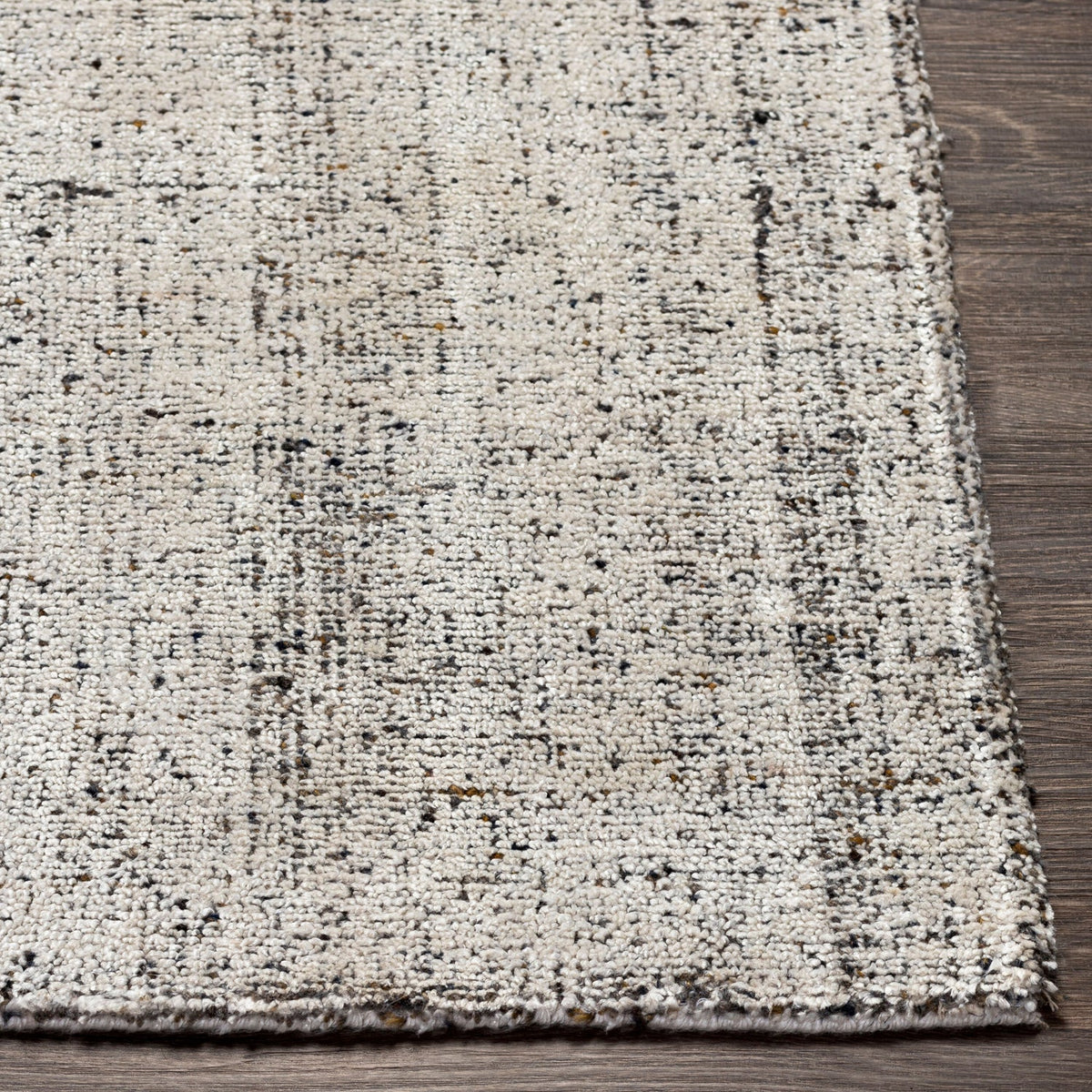 Surya Helen HLE-2304 Hand Loomed Rug