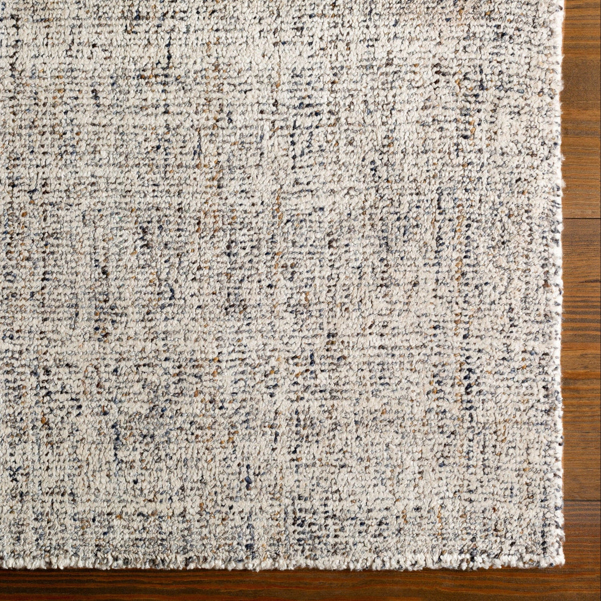 Surya Helen HLE-2304 Hand Loomed Rug