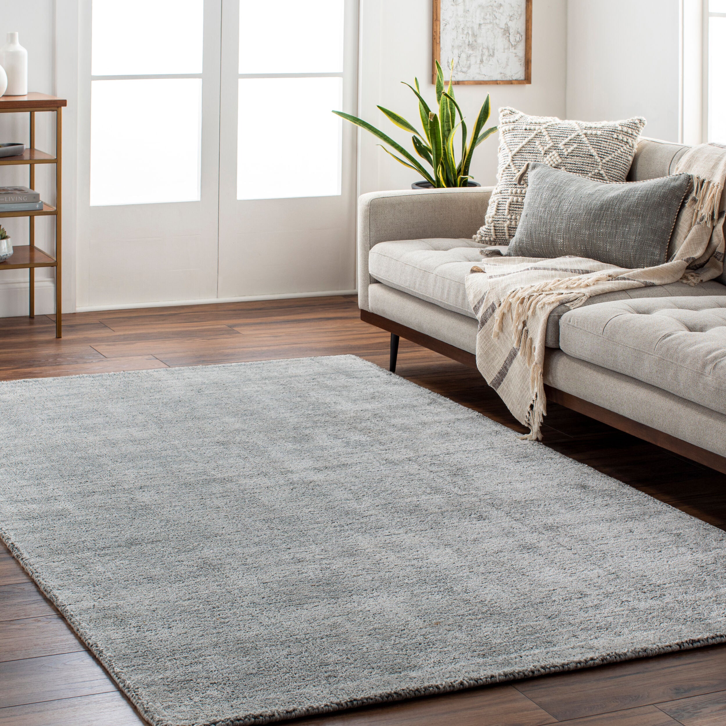 Surya Helen HLE-2305 Hand Loomed Rug