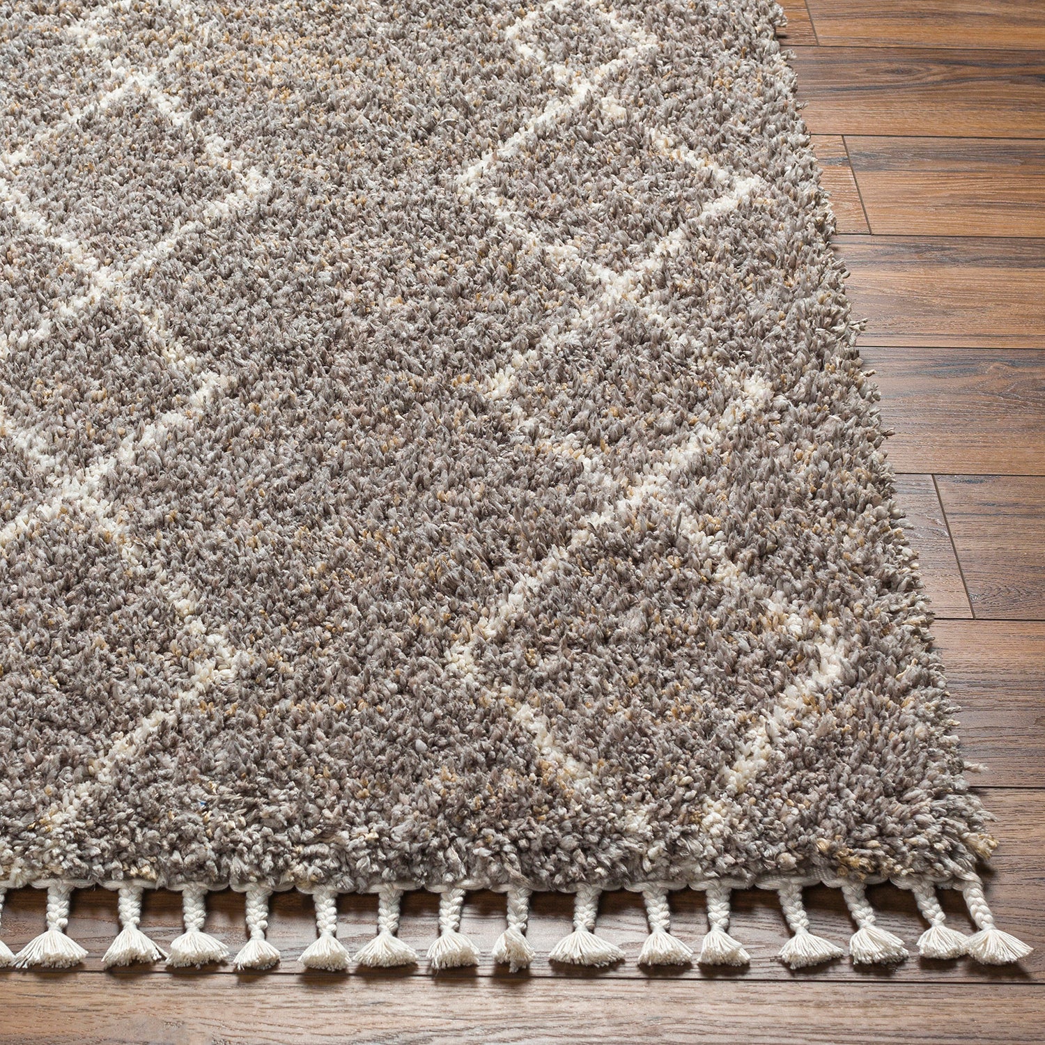 Surya Jakarta Diamonds Machine Woven Rug