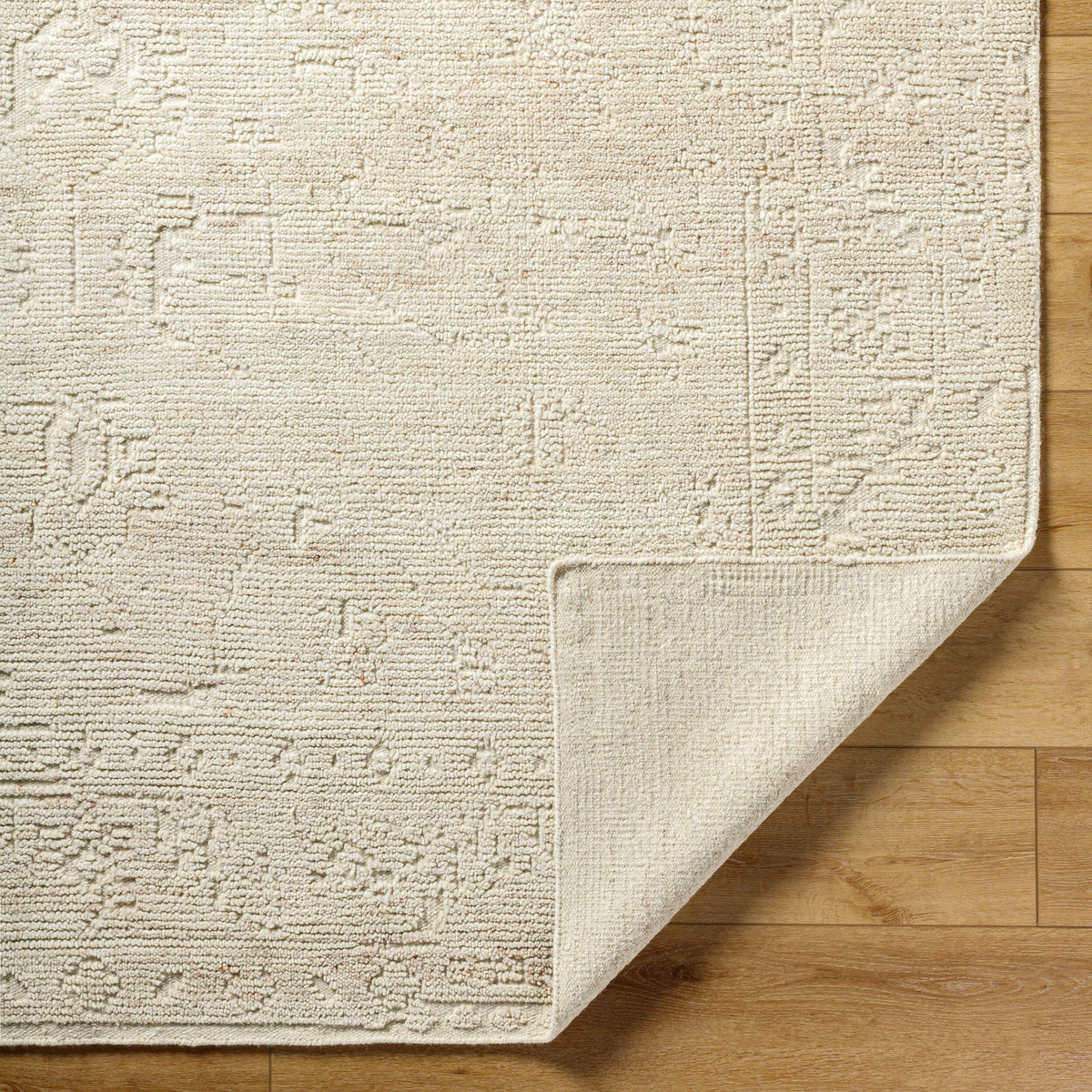 Surya Kimberly KRY-2301 Hand Knotted Rug