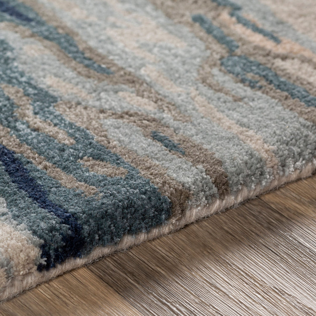 Surya Kavita KVT-2302 Hand Tufted Rug
