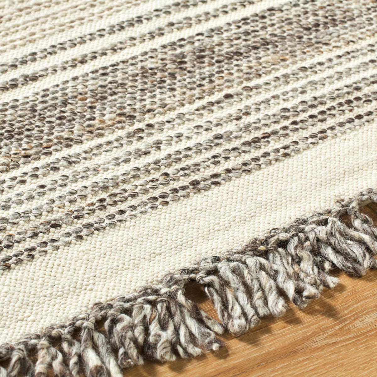 Surya Lucie LCE-2302 Hand Woven Rug