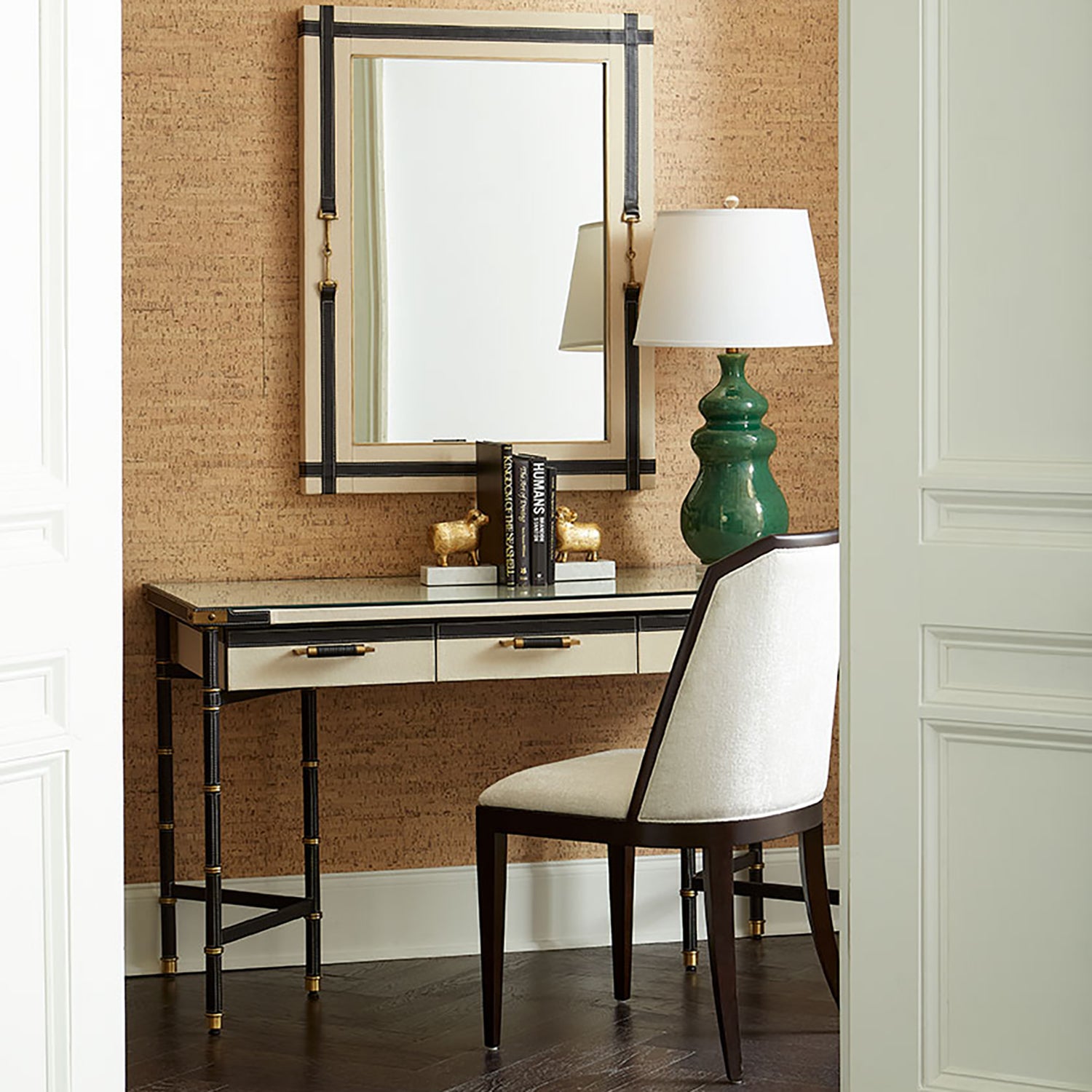 Villa and House Maila Table Lamp Base