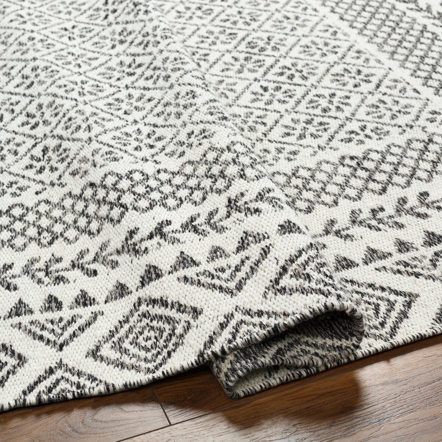 Livabliss Mardin Patterns Hand Woven Rug