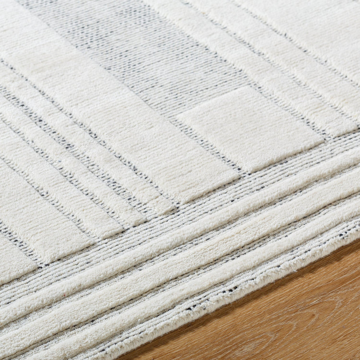 Surya Molde Hand Loomed Rug