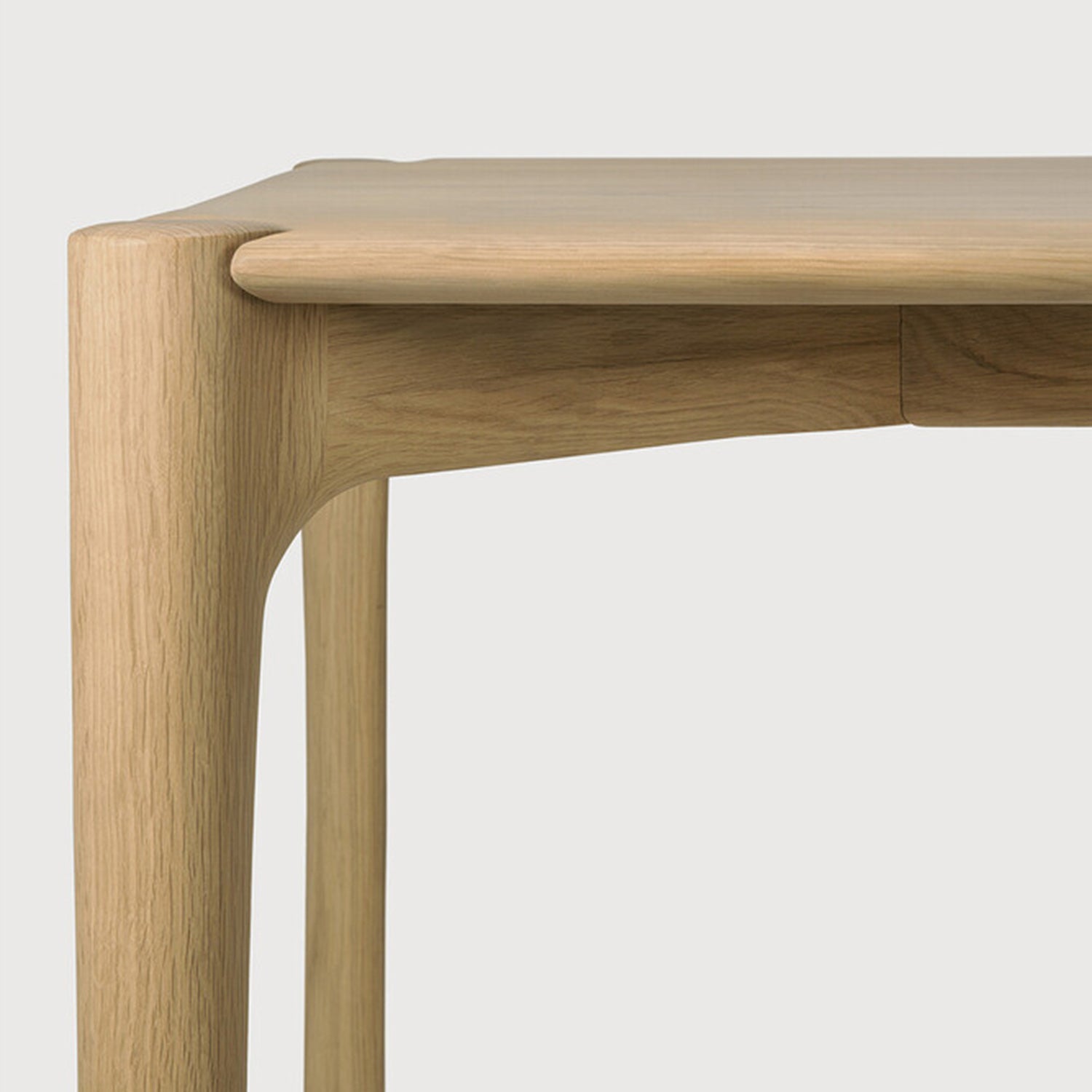Ethnicraft PI Oak Dining Table