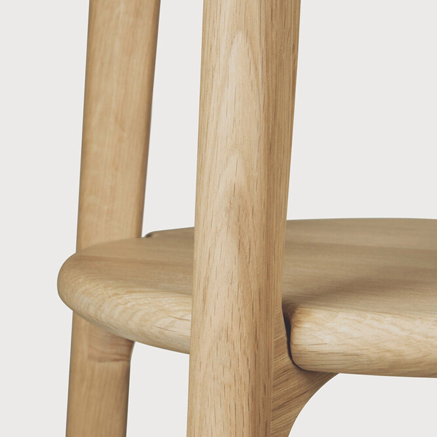 Ethnicraft PI Oak Coat Stand