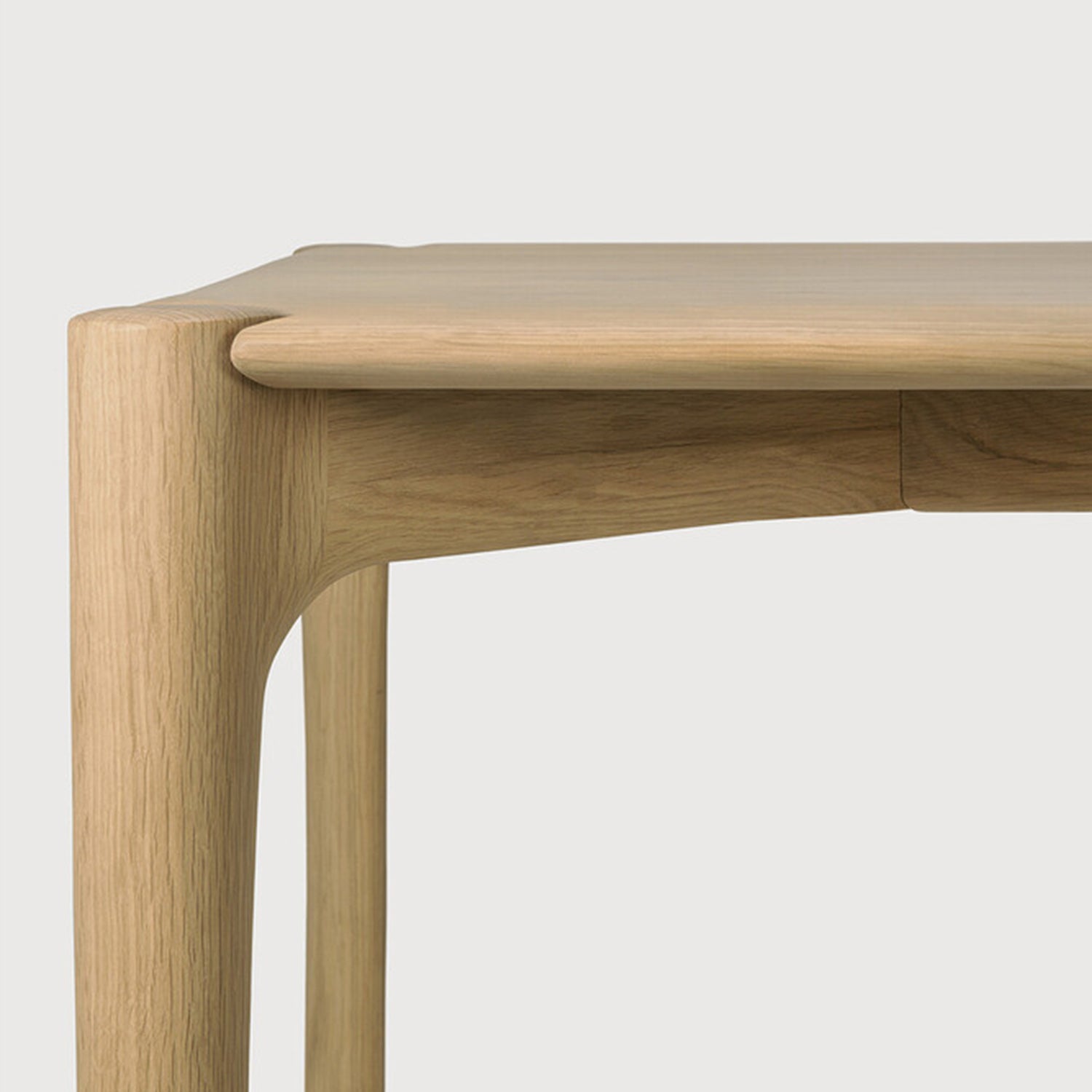Ethnicraft PI Oak Dining Table