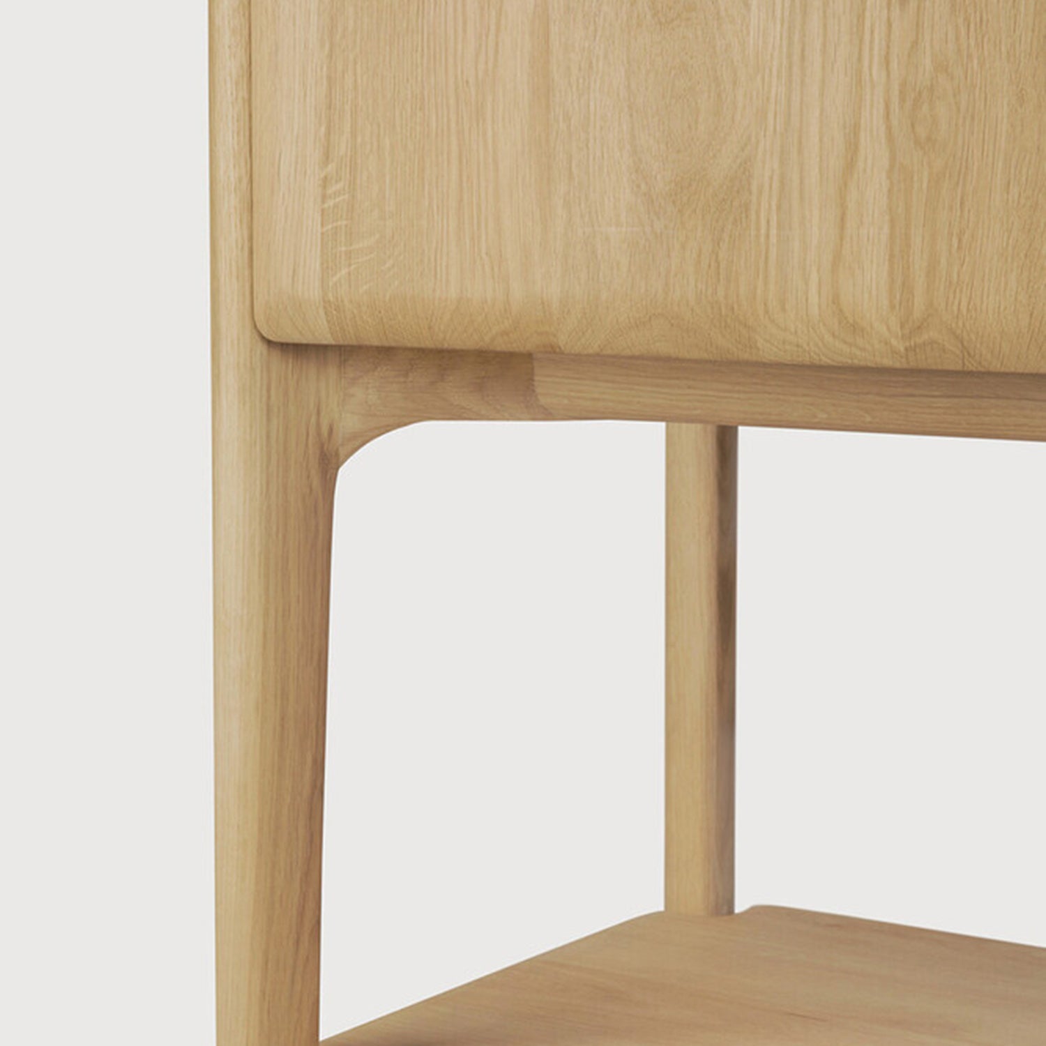 Ethnicraft PI Oak Cupboard