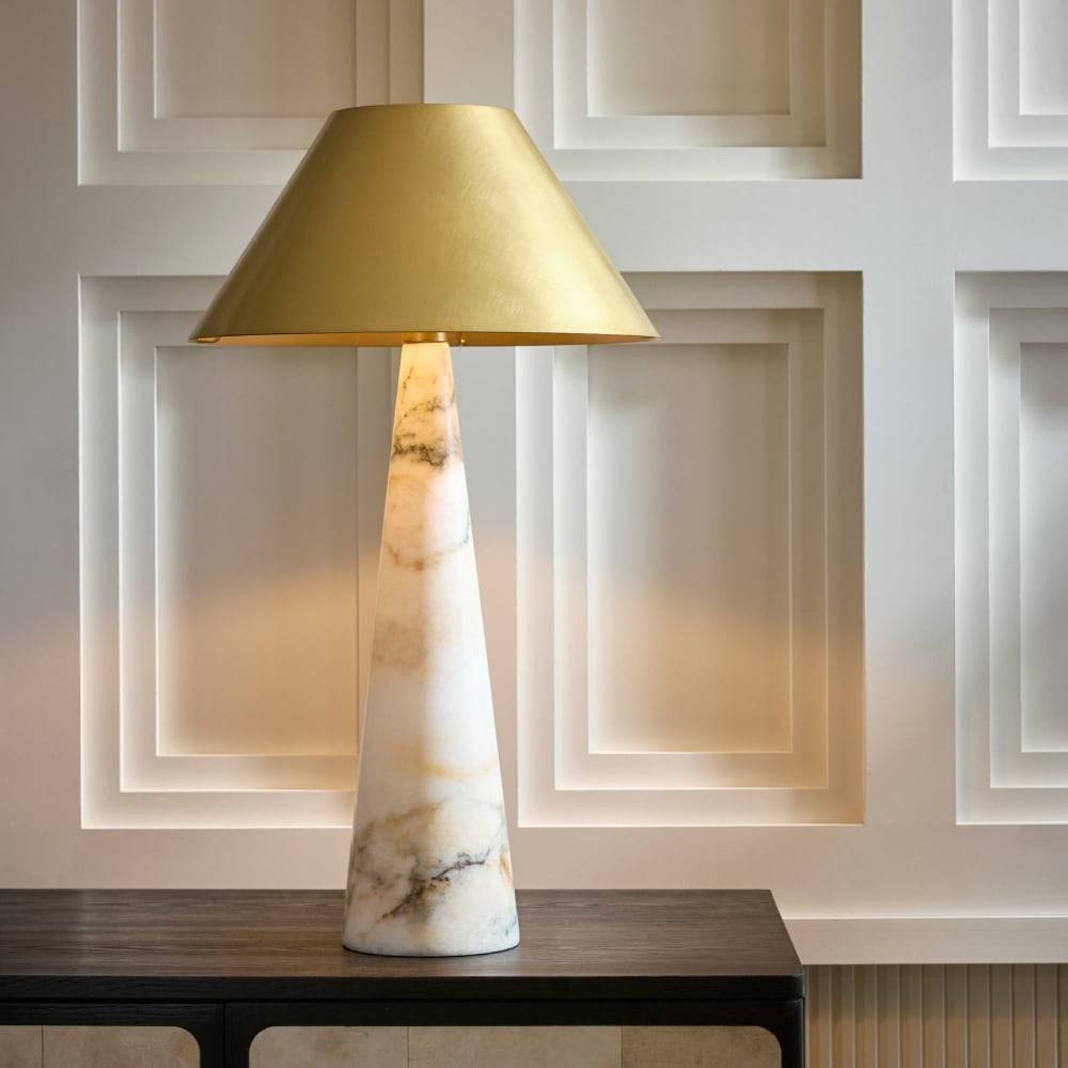 Arteriors Chanell Table Lamp