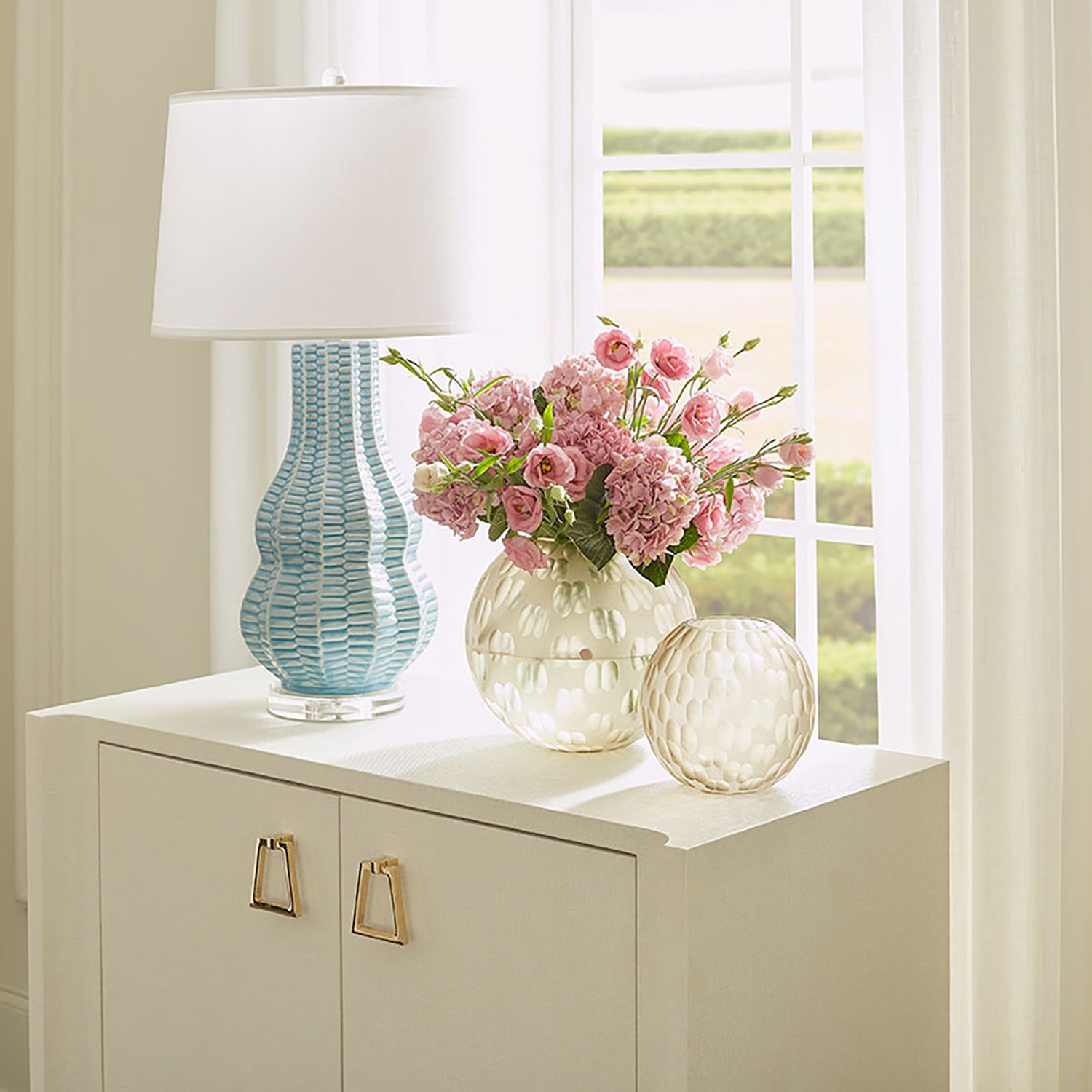 Villa and House Quinn Table Lamp