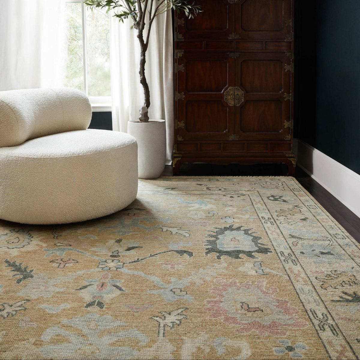 Surya Reign REG-2316 Hand Knotted Rug