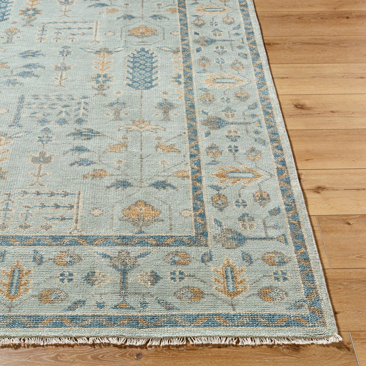 Surya Riviera RIV-2304 Hand Knotted Rug