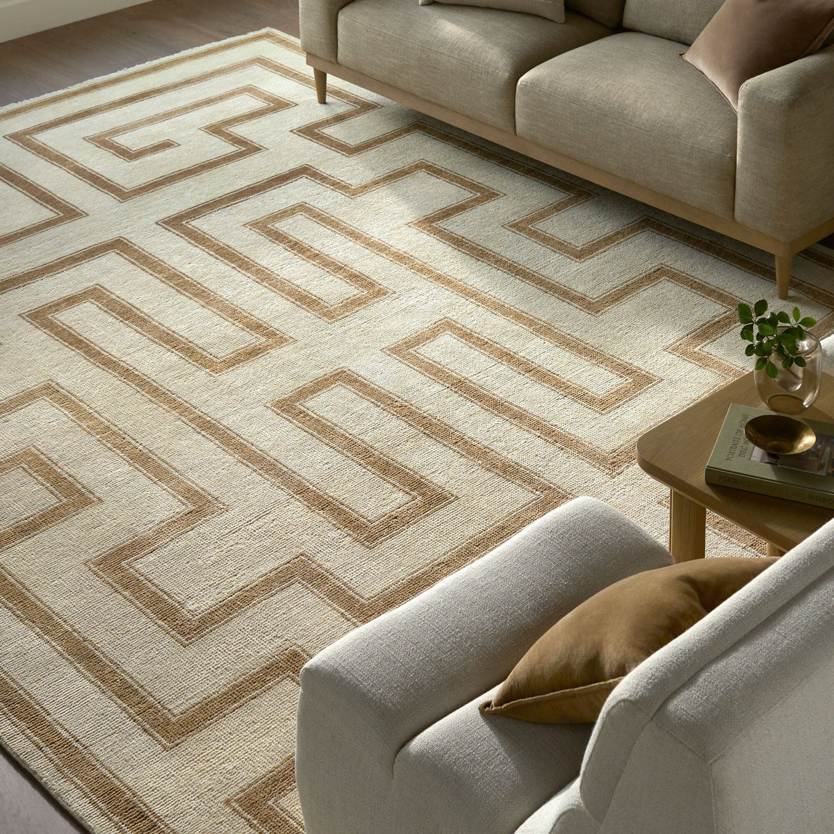 Surya Riviera RIV-2310 Hand Knotted Rug