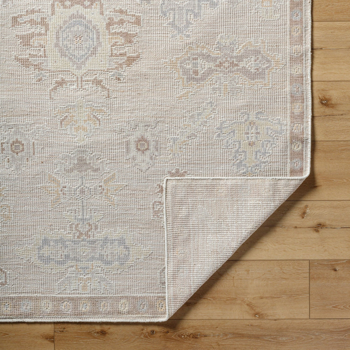 Surya Revere RVE-2303 Hand Knotted Rug