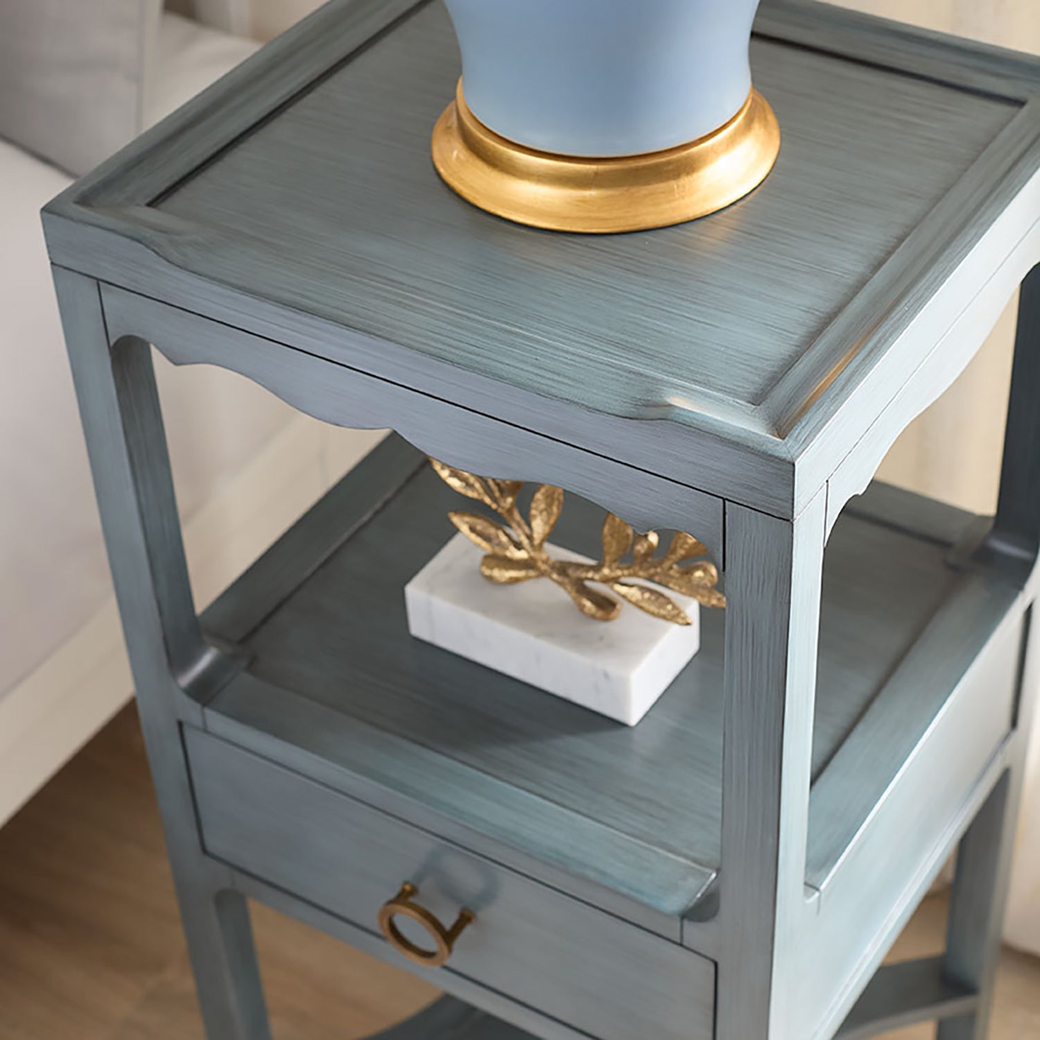 Villa and House Sara 1 Drawer End Table