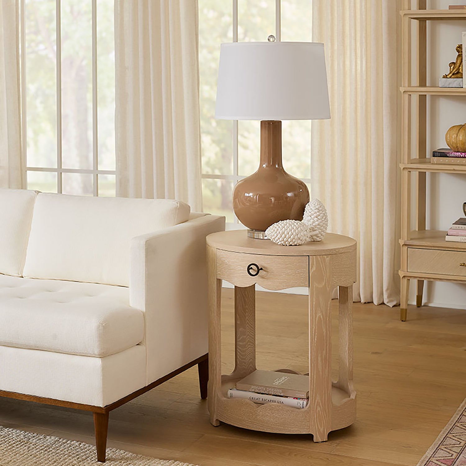 Villa and House Scarlett 1 Drawer End Table