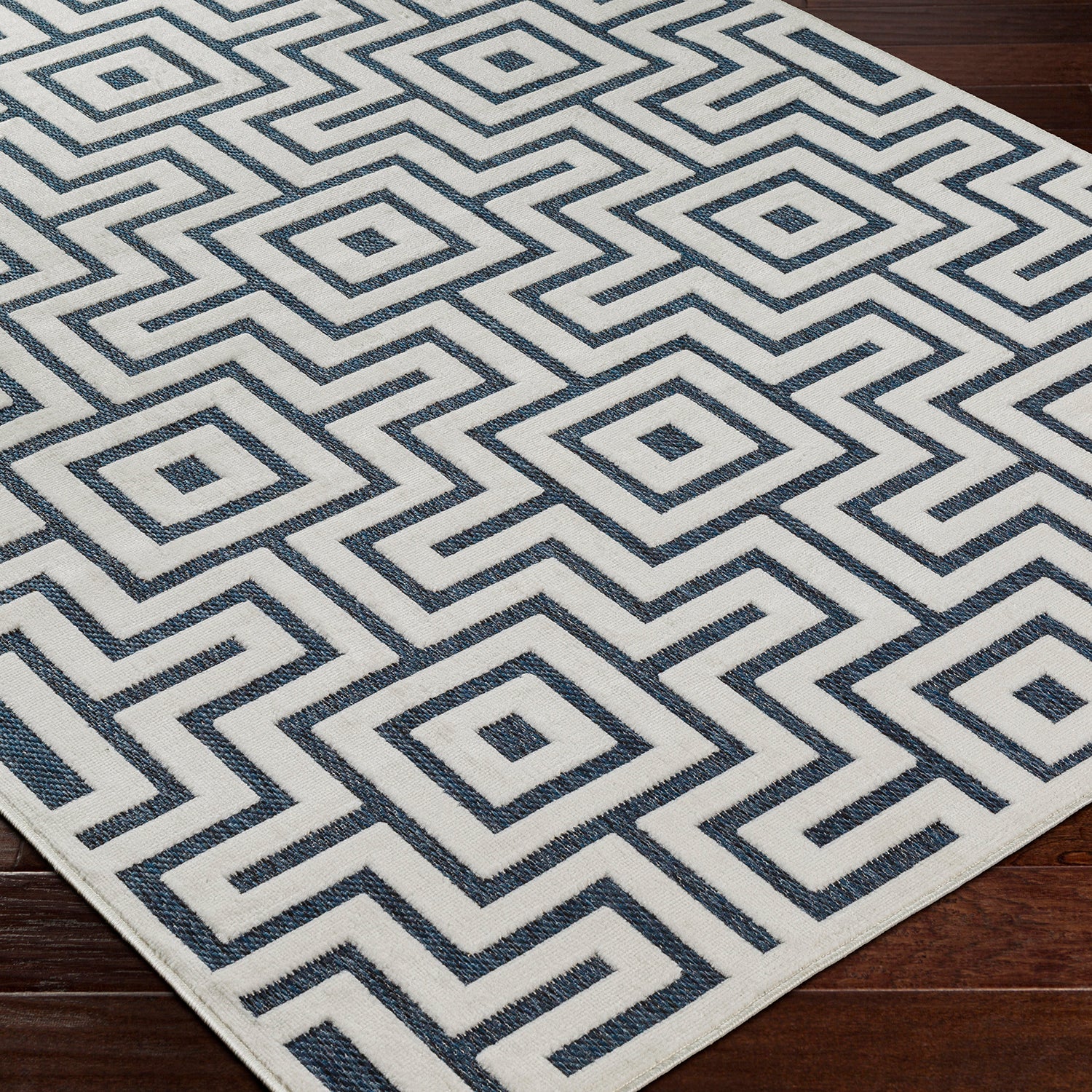 Livabliss San Diego Geo Indoor/Outdoor Rug