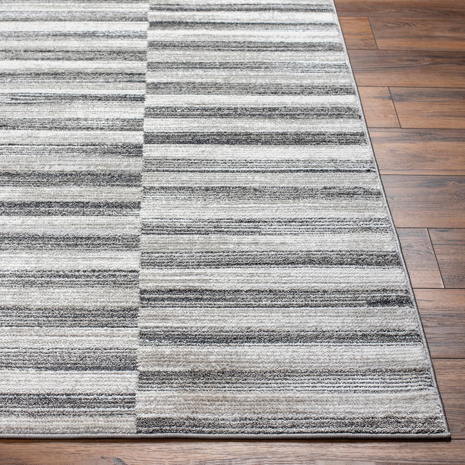 Livabliss San Francisco Illusion Machine Woven Rug