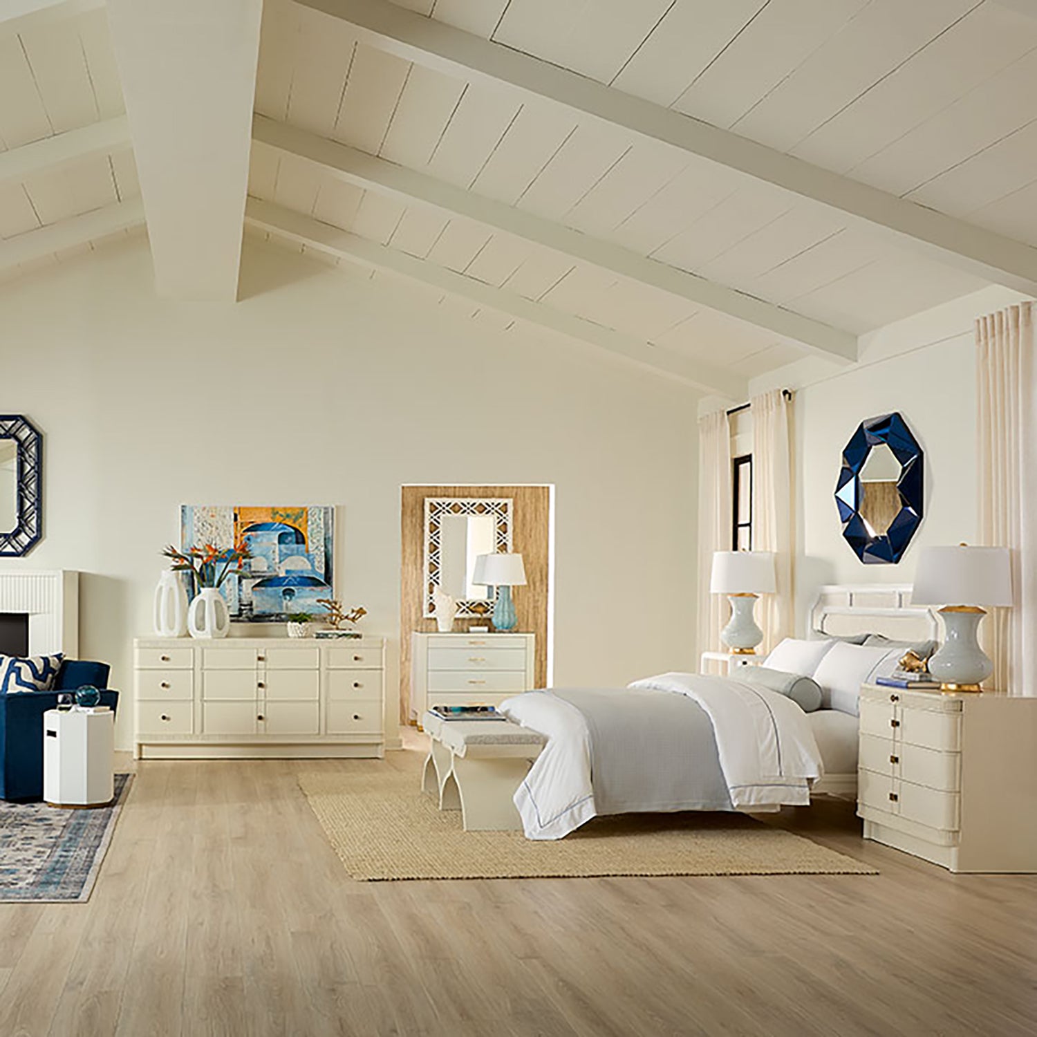 Villa and House Sienna 3 Drawer Side Table