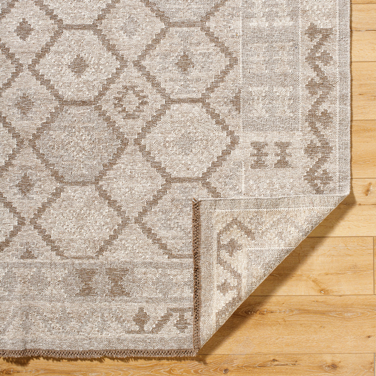 Surya Tempe TPE-2302 Hand Woven Rug