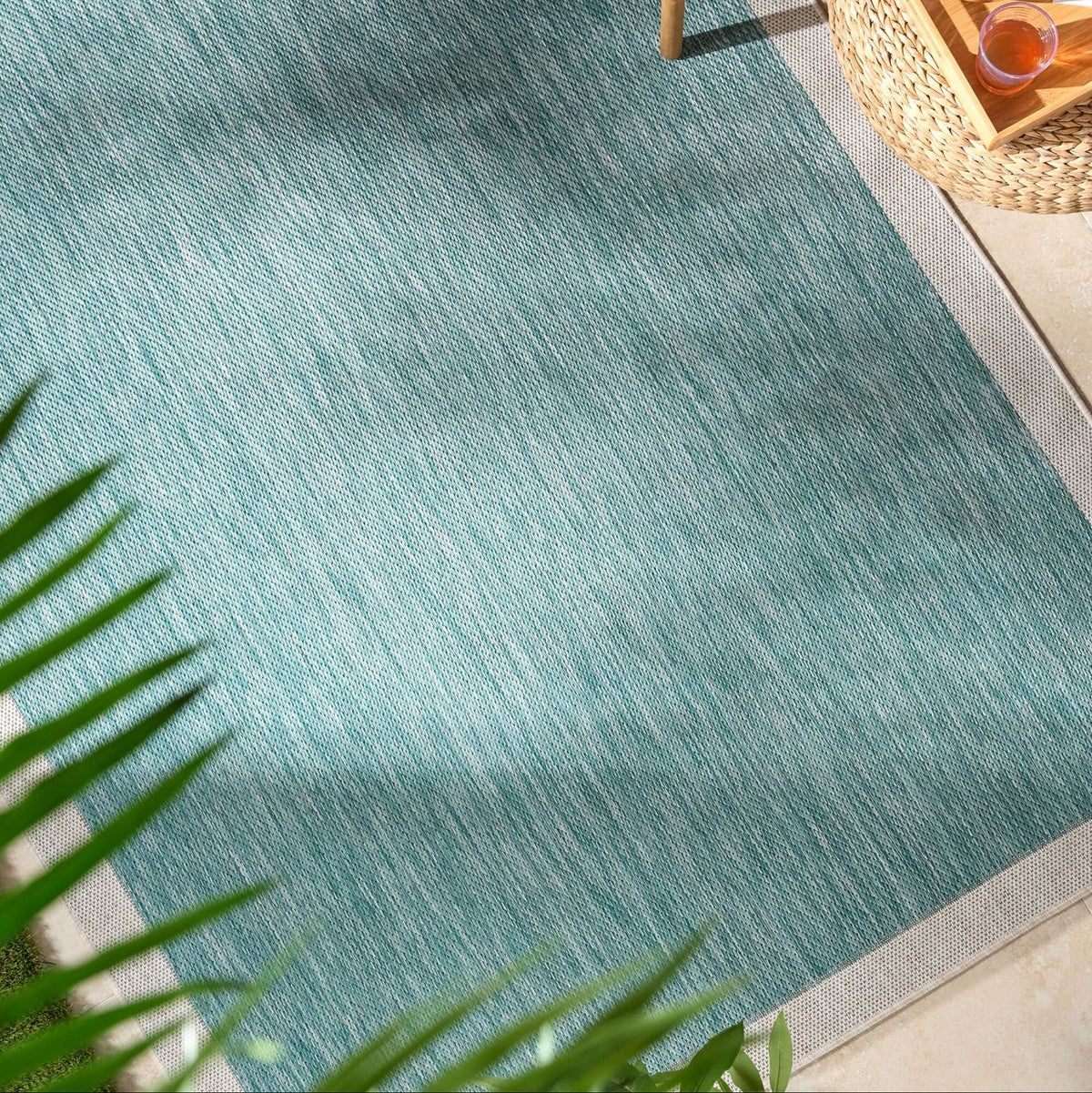 Livabliss Miami Beach MBH-2303 Machine Woven Indoor/Outdoor Rug