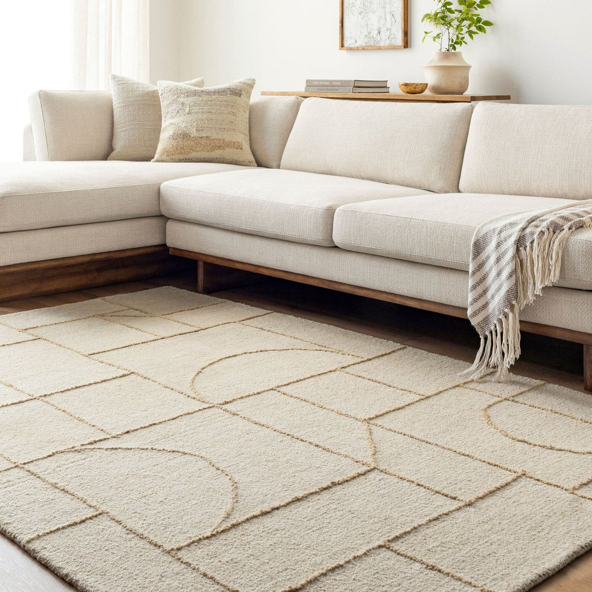 Livabliss Jules Hand Tufted Rug