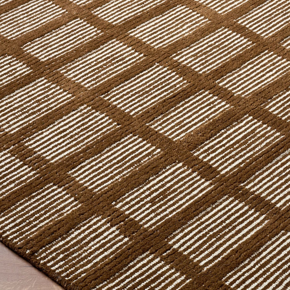 Livabliss Julia JLA-2304 Hand Tufted Rug