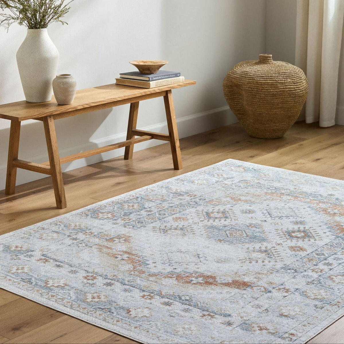 Livabliss Lillian LLL-2370 Machine Woven Rug