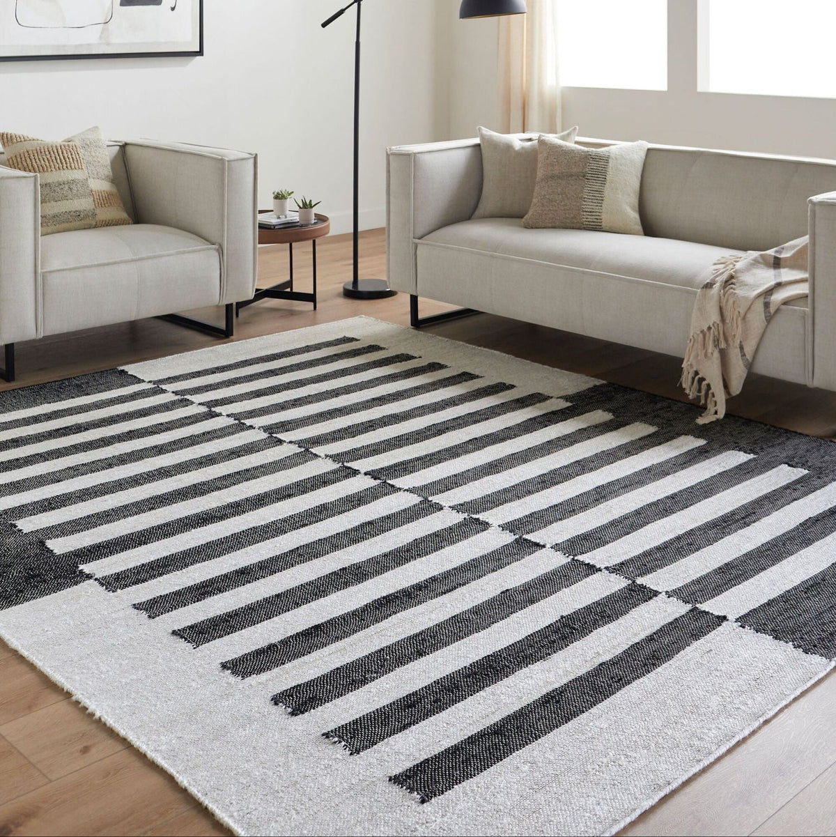 Livabliss Diane DAI-2305 Hand Woven Rug