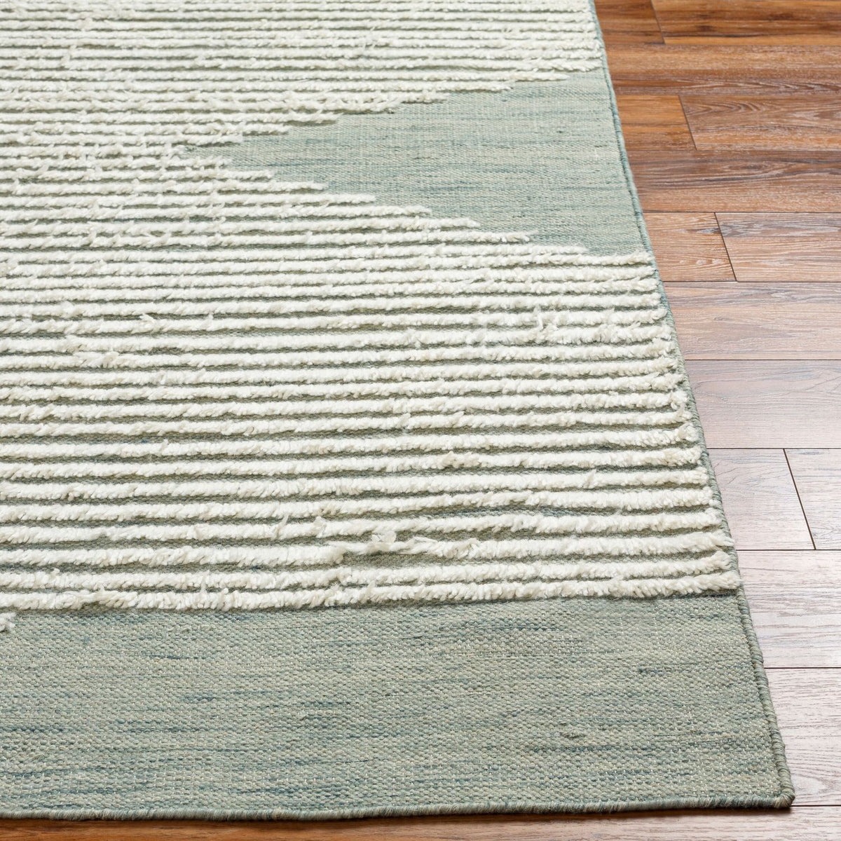 Livabliss Apache Hand Woven Rug