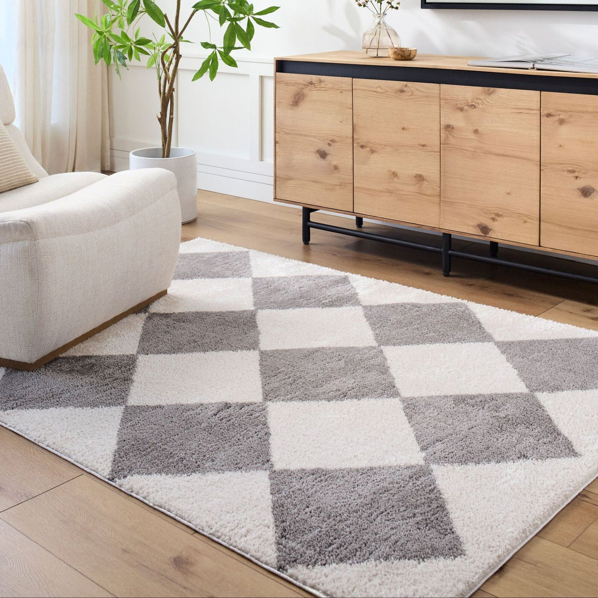 Livabliss Fossay Shag FSG-2326 Machine Woven Rug