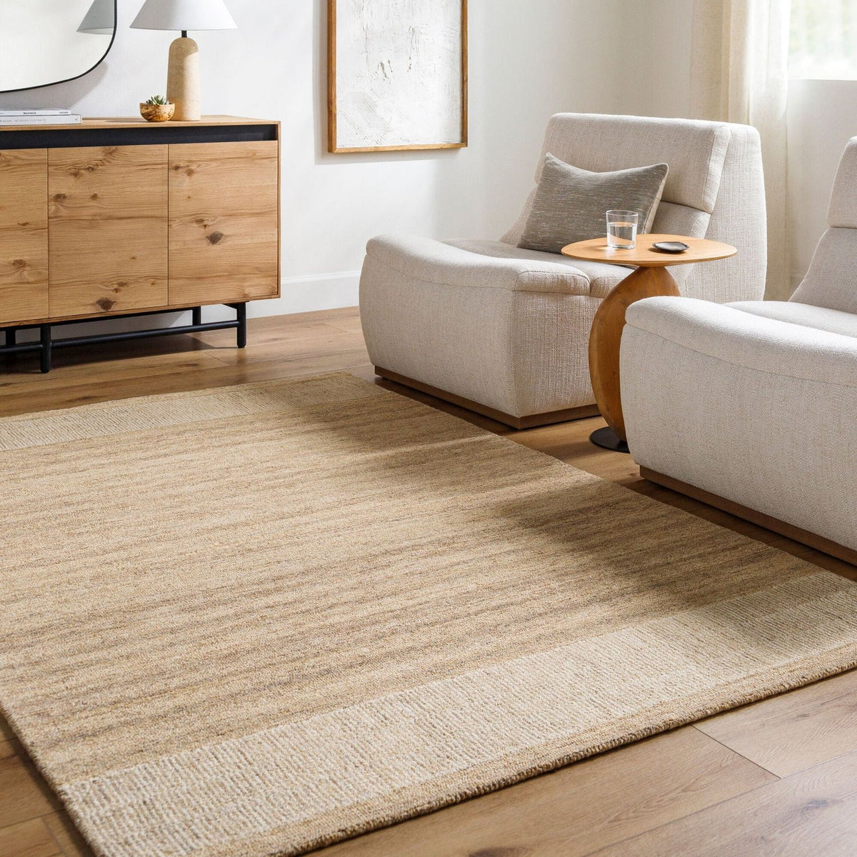 Livabliss Ira Hand Tufted Rug