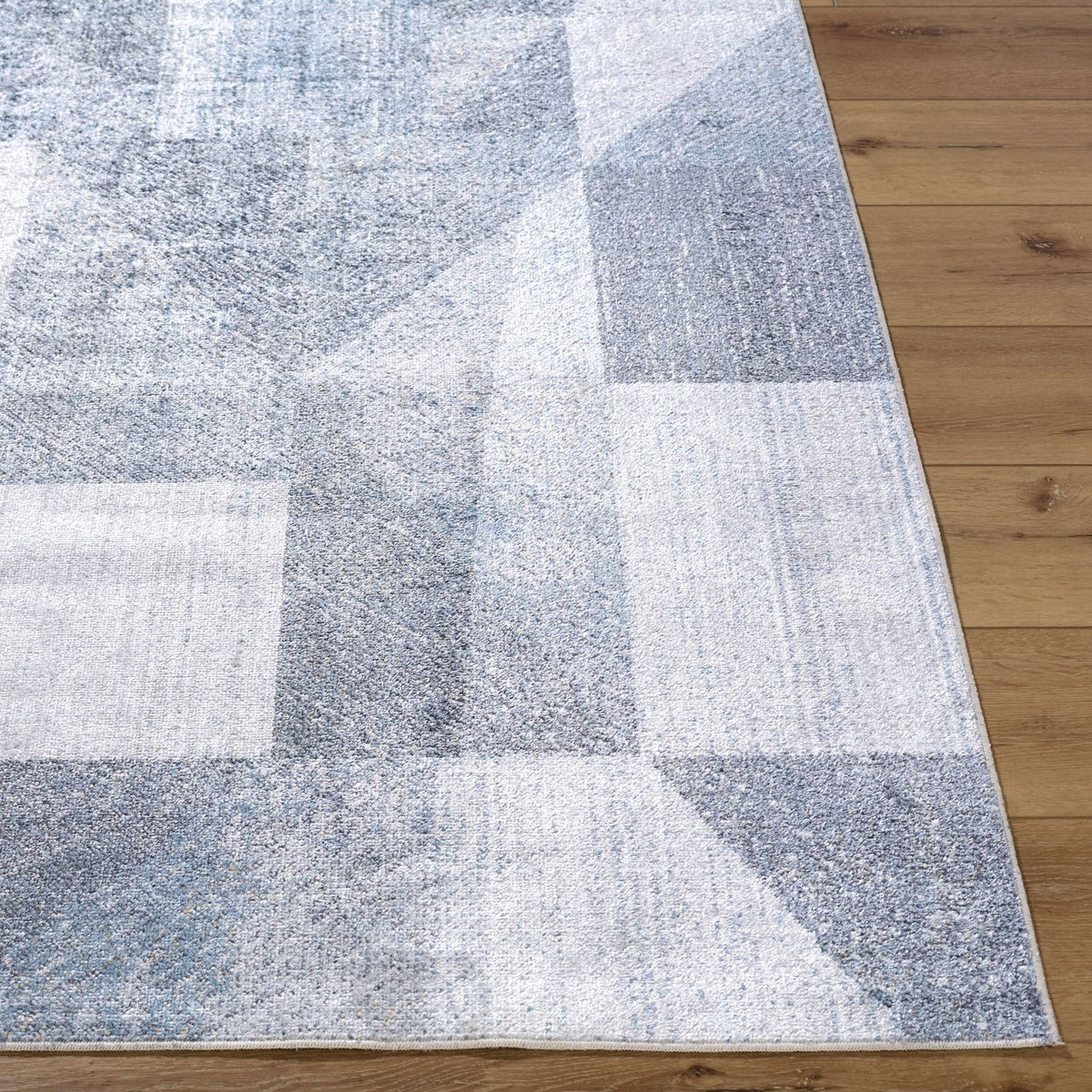Livabliss Lillian LLL-2356 Machine Woven Rug