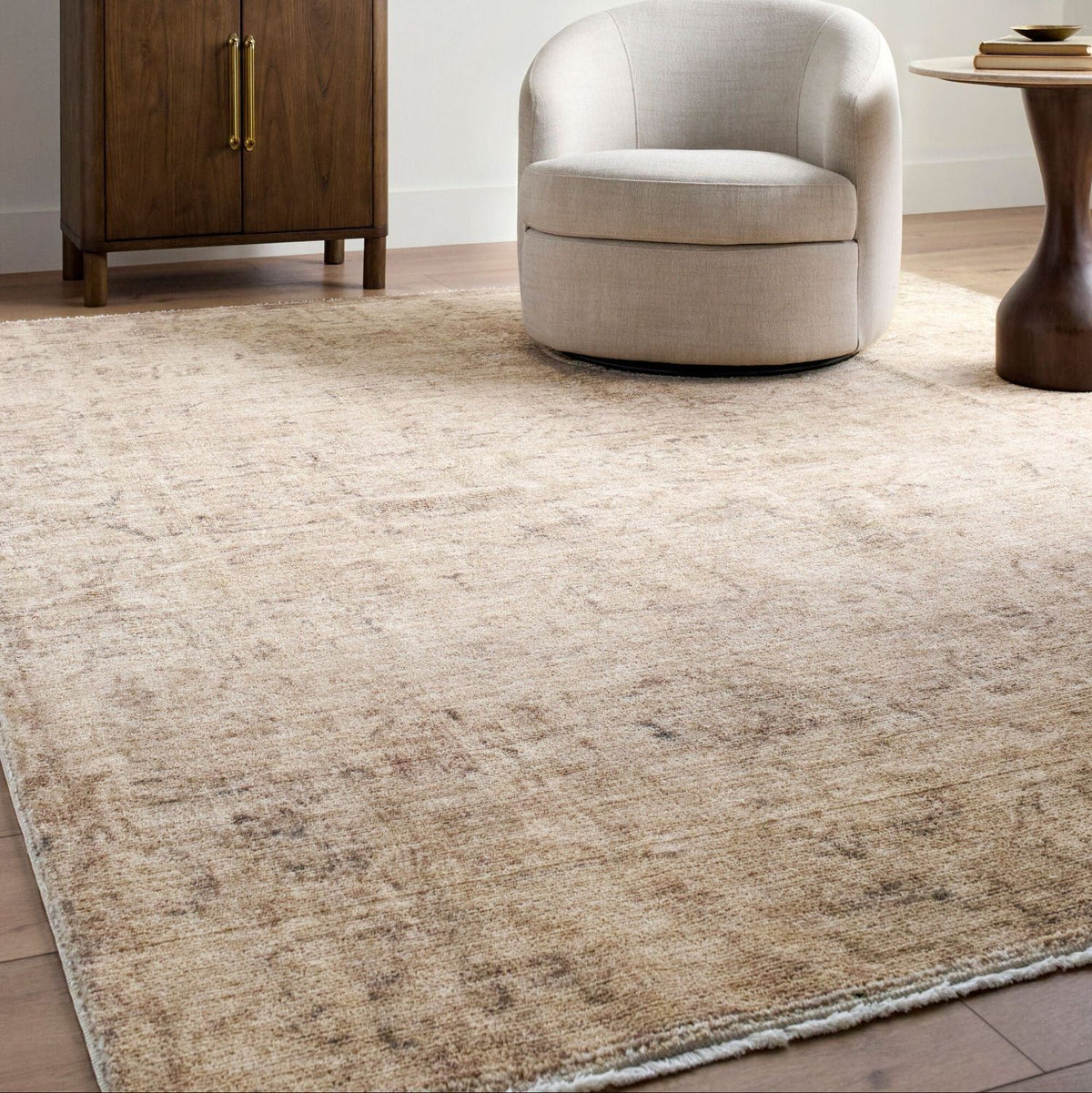 Galey Alix x Livabliss Fetscher GAHU-2300 Machine Woven Rug