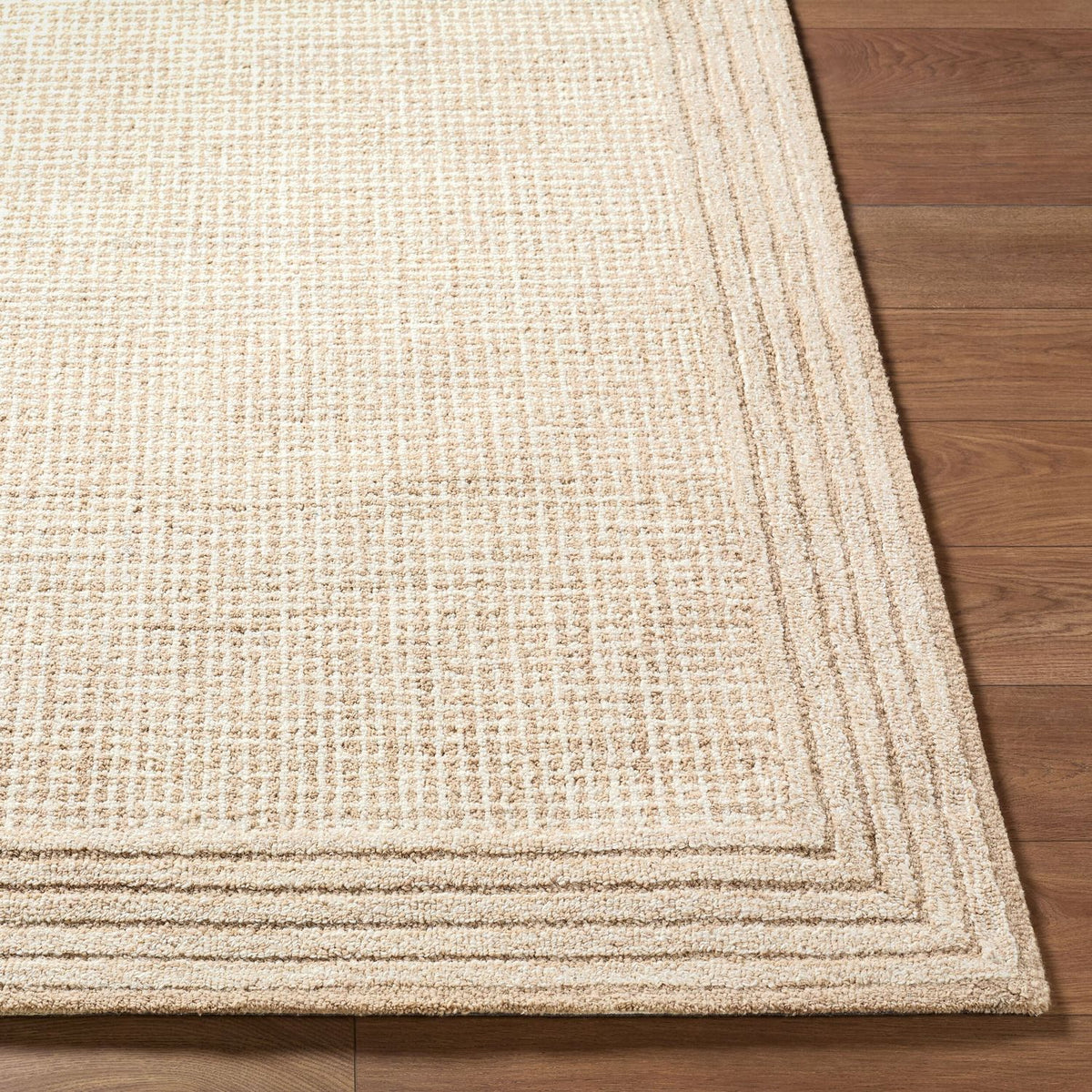 Livabliss Benchcraft BEC-2301 Hand Tufted Rug