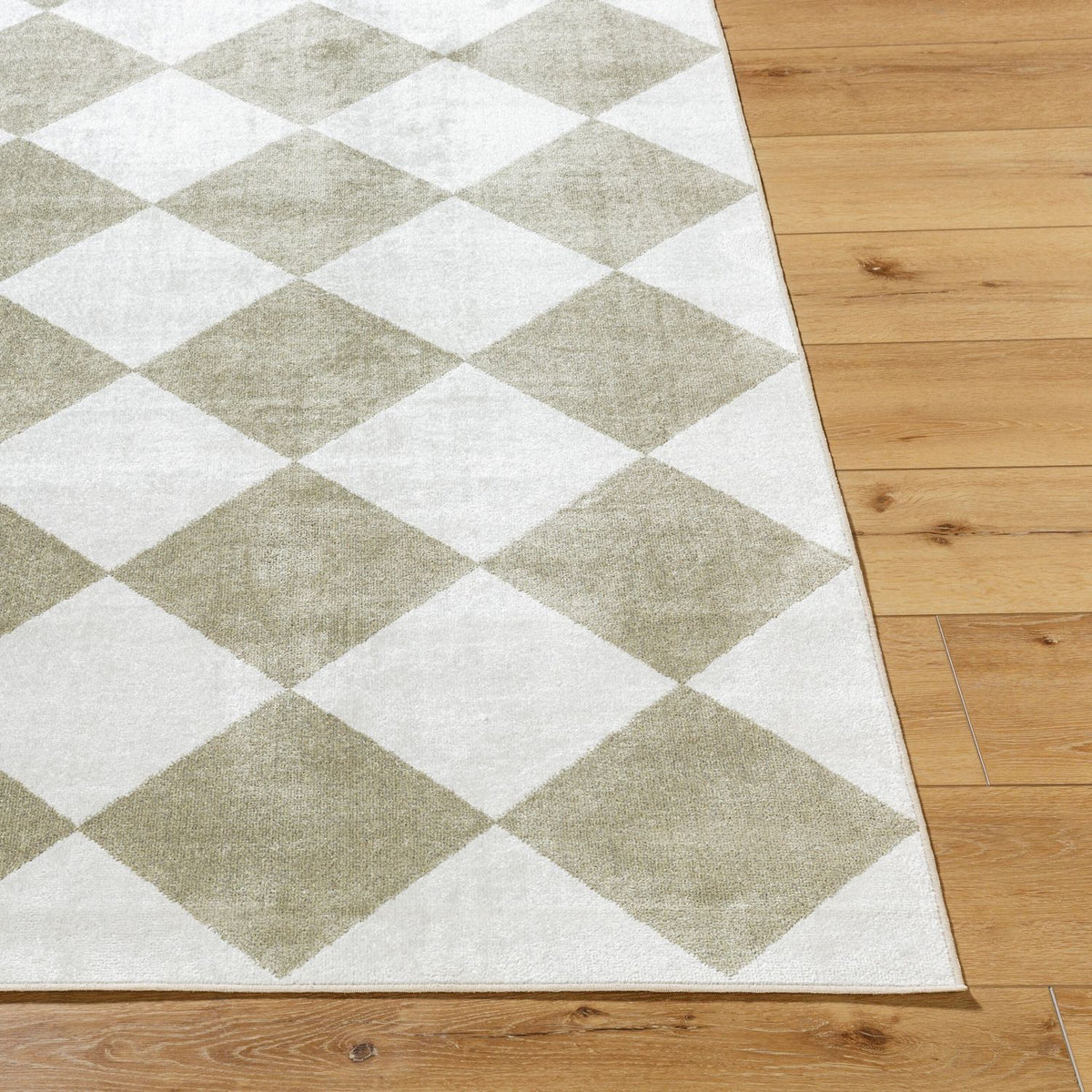Livabliss Lillian LLL-2374 Machine Woven Rug