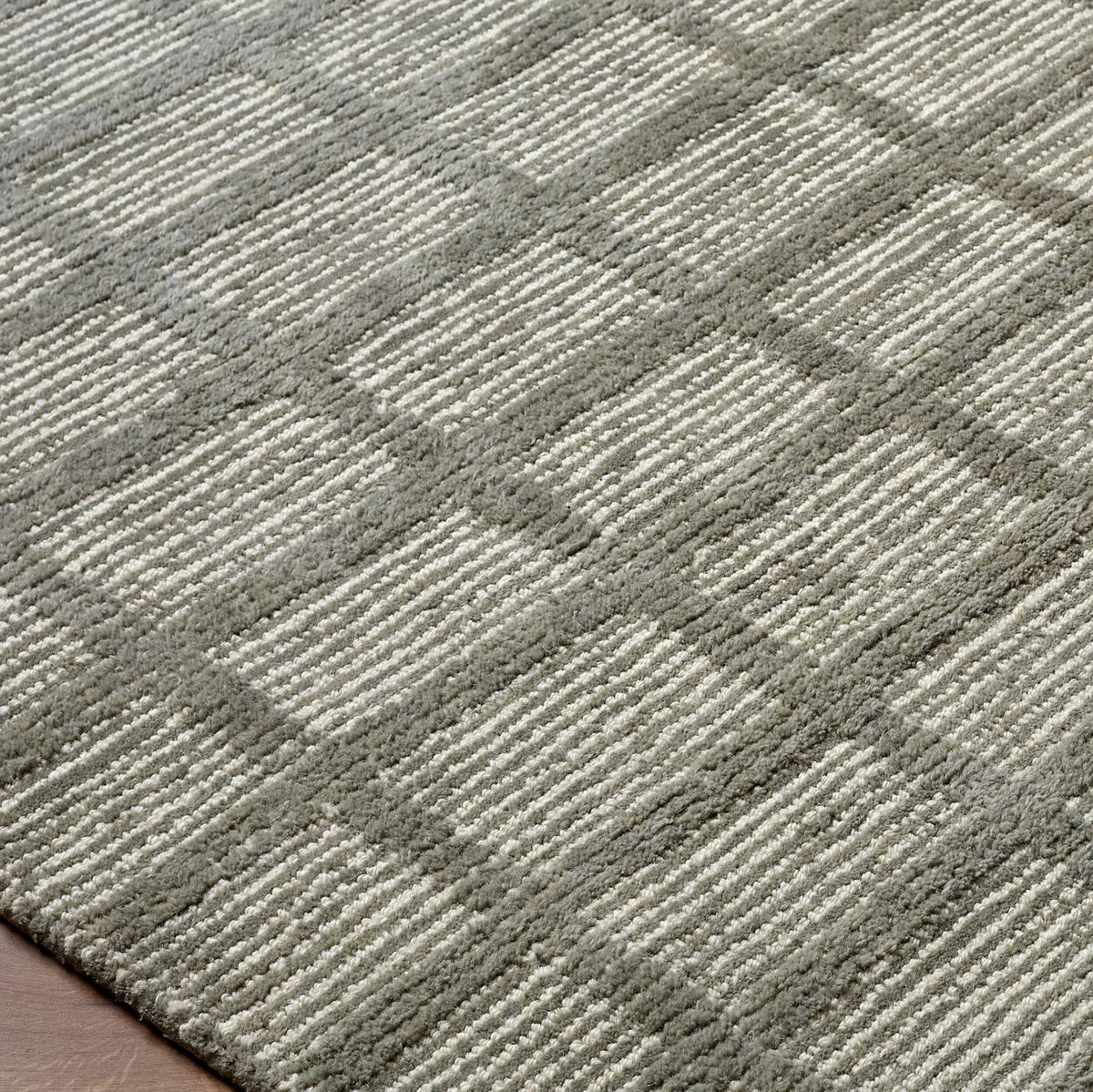 Livabliss Julia JLA-2305 Hand Tufted Rug