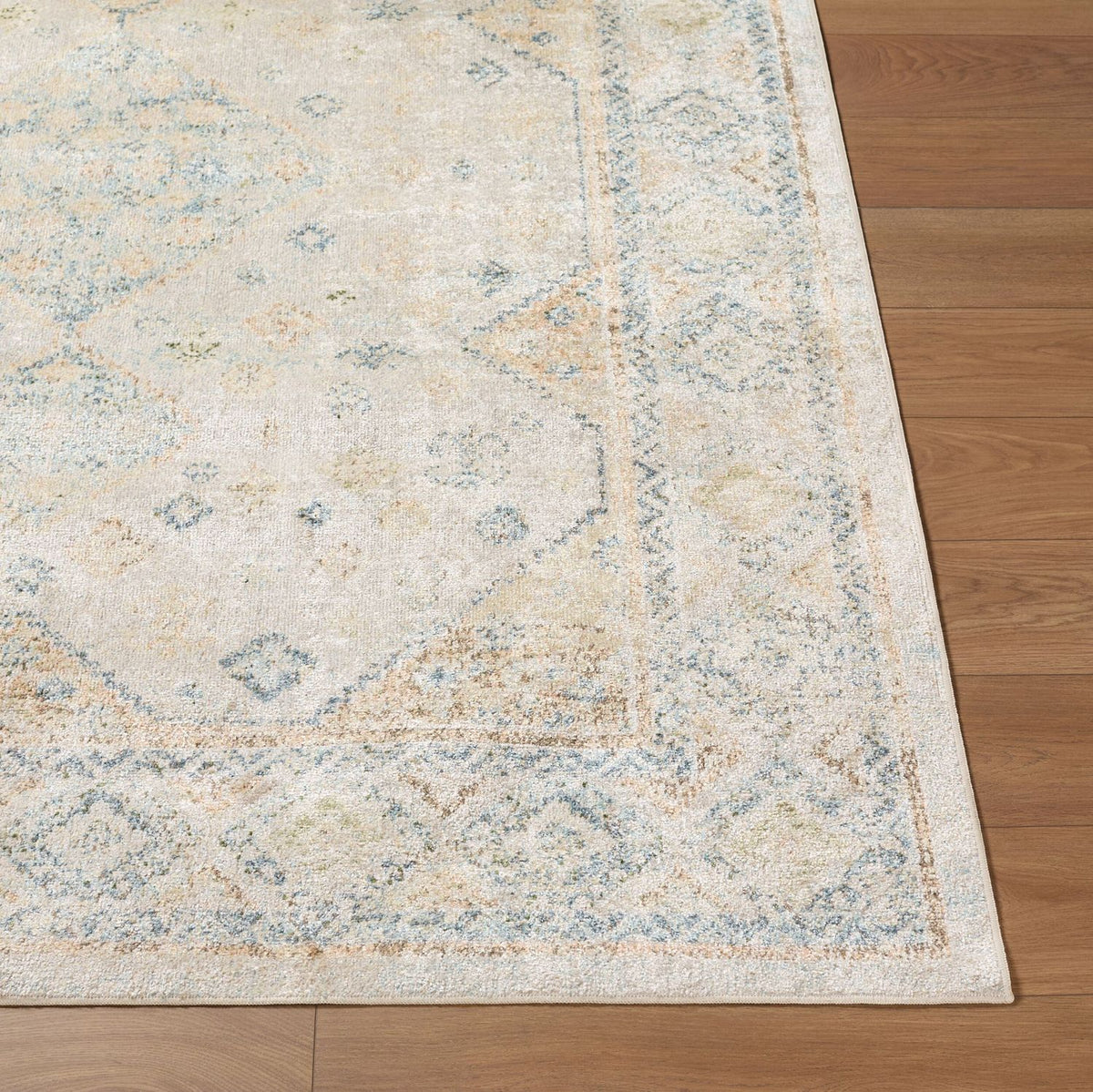 Livabliss Lillian LLL-2352 Machine Woven Rug